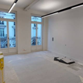 Bureau privé 22 m² 6 postes Coworking Rue Beaurepaire Paris 75010 - photo 4